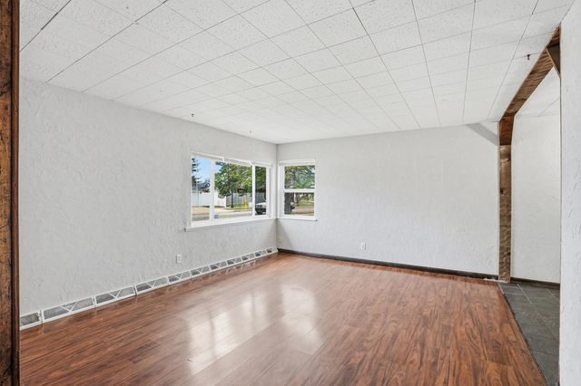 1620 180th Place, Hammond, IN 46324