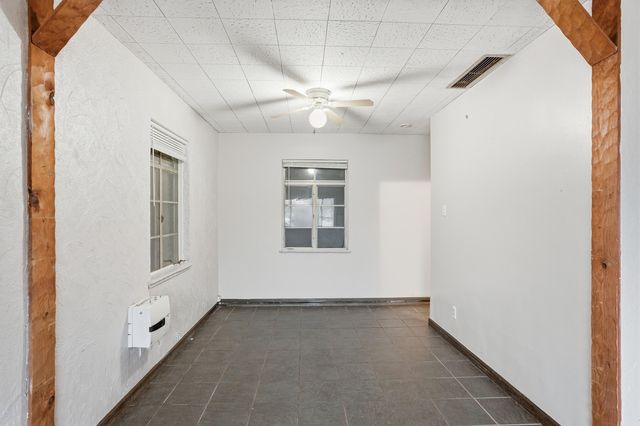 1620 180th Place, Hammond, IN 46324