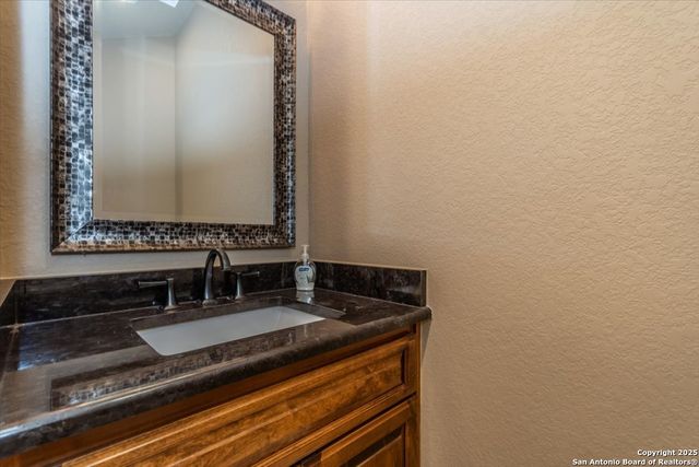 113 Shelby, Adkins, TX 78101