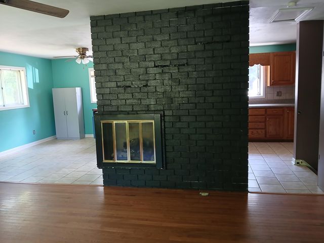 6936 Plantation RD, Roanoke, VA 24019