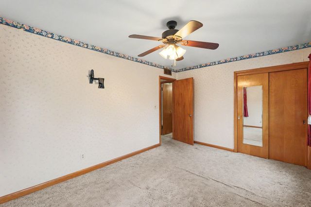 1228 N Georgie Ave, Derby, KS 67037