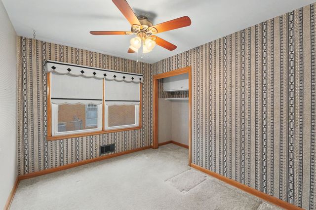 1228 N Georgie Ave, Derby, KS 67037