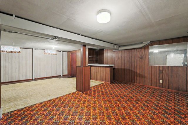 1228 N Georgie Ave, Derby, KS 67037