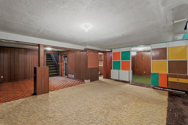 1228 N Georgie Ave, Derby, KS 67037