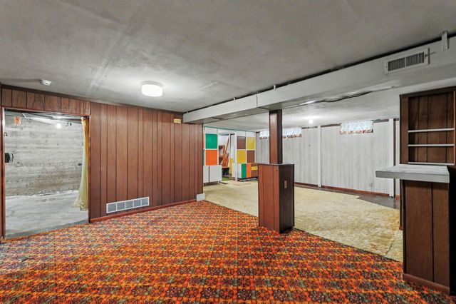 1228 N Georgie Ave, Derby, KS 67037