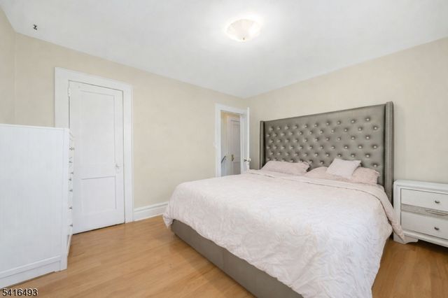 15 Donald Pl, Elizabeth City, NJ 07208