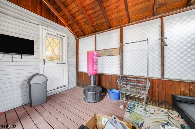 15 Donald Pl, Elizabeth City, NJ 07208