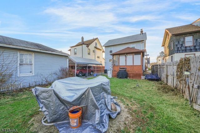 15 Donald Pl, Elizabeth City, NJ 07208