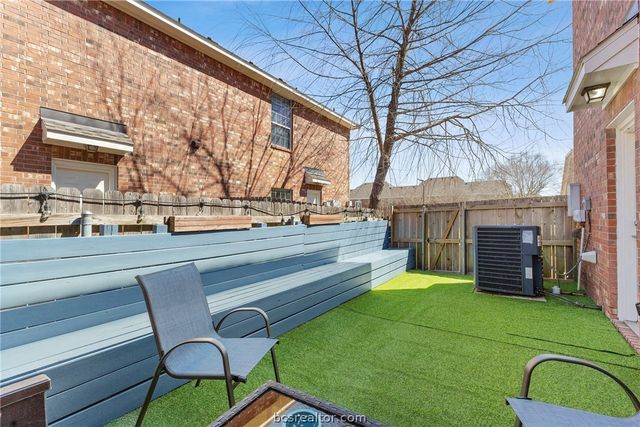 1001 Krenek Tap Road 1306, College Station, TX 77840