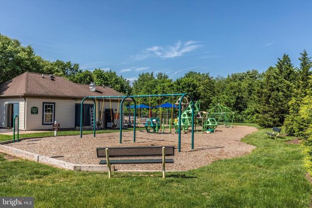 2923 MILL ISLAND PKWY, Frederick, MD 21701