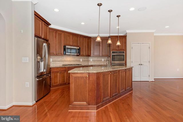 2923 MILL ISLAND PKWY, Frederick, MD 21701