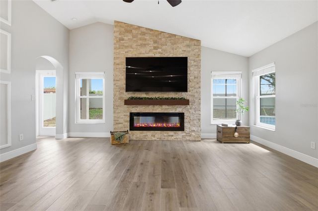 12830 SCOTTISH PINE LANE, Clermont, FL 34711