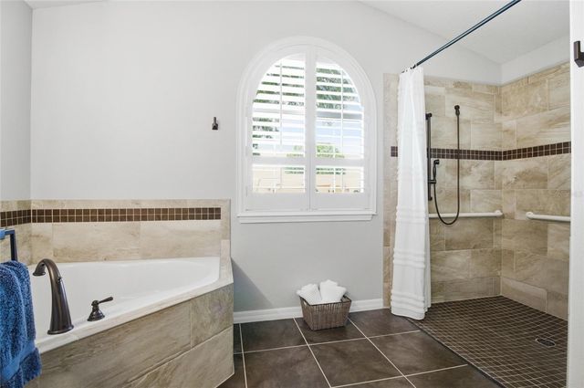 12830 SCOTTISH PINE LANE, Clermont, FL 34711