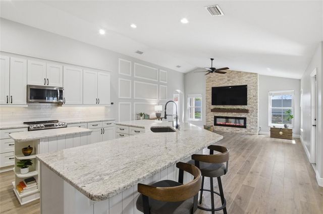 12830 SCOTTISH PINE LANE, Clermont, FL 34711