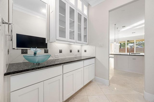 2102 Granite Brook Lane, Katy, TX 77494