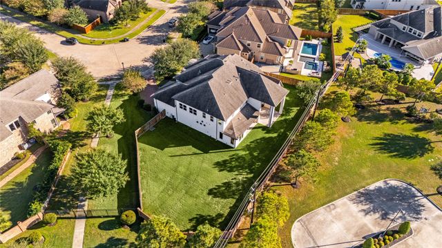 2102 Granite Brook Lane, Katy, TX 77494