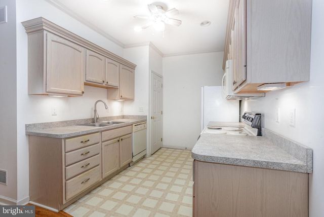 169 LEE ANN CT, Enola, PA 17025