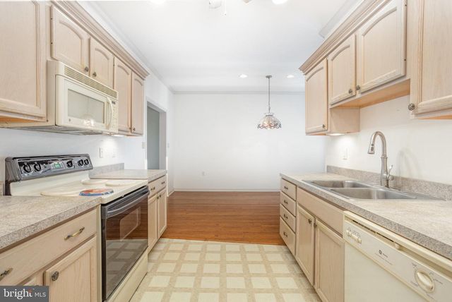 169 LEE ANN CT, Enola, PA 17025