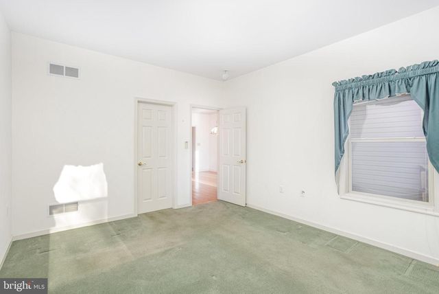 169 LEE ANN CT, Enola, PA 17025