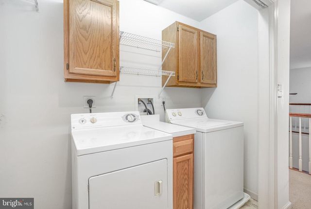 169 LEE ANN CT, Enola, PA 17025