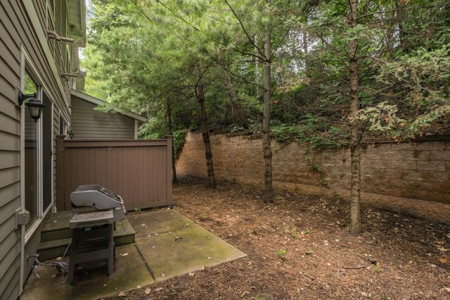 17790 Valley Cove Court, Wayzata, MN 55391