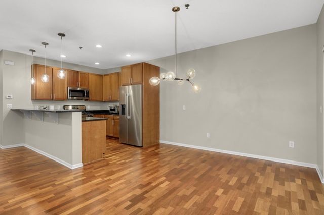 17790 Valley Cove Court, Wayzata, MN 55391