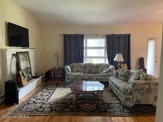 6 Wilson Avenue, Waretown, NJ 08758