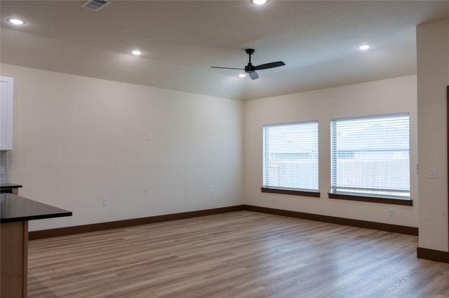 13525 Bonanza Circle, Cresson, TX 76035