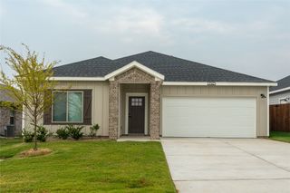 13525 Bonanza Circle, Cresson, TX 76035
