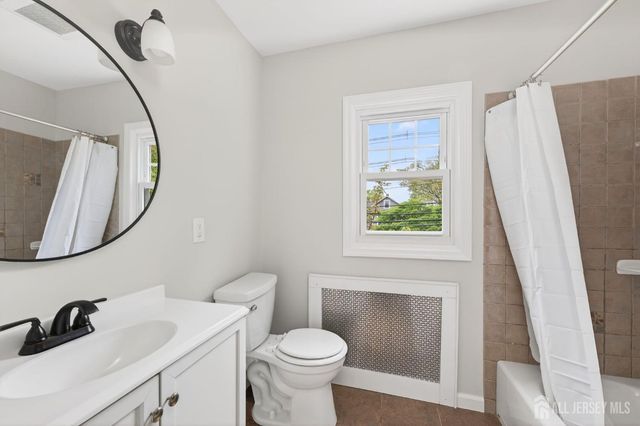 322 Madison Avenue, Dunellen, NJ 08812