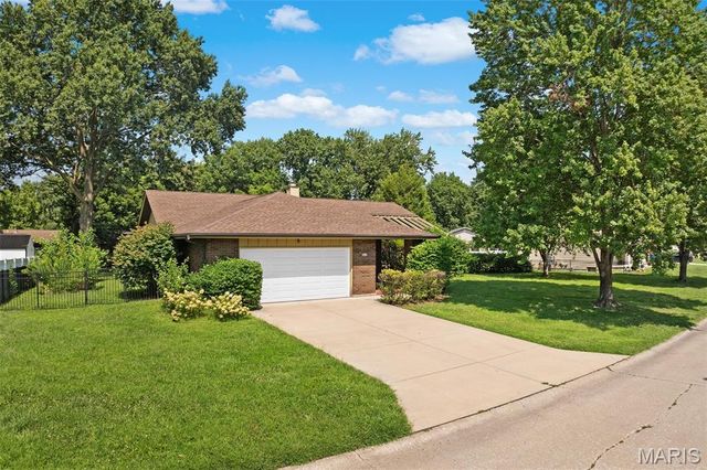 3317 Princeton Drive, Granite City, IL 62040