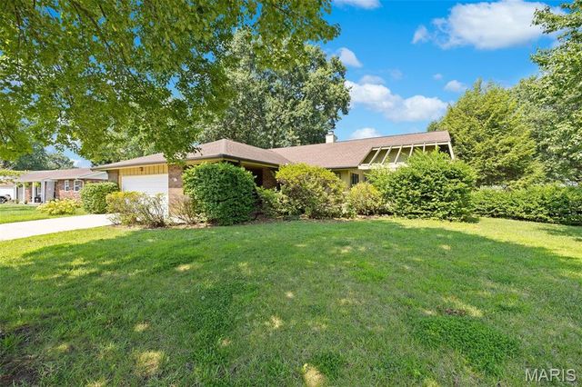 3317 Princeton Drive, Granite City, IL 62040