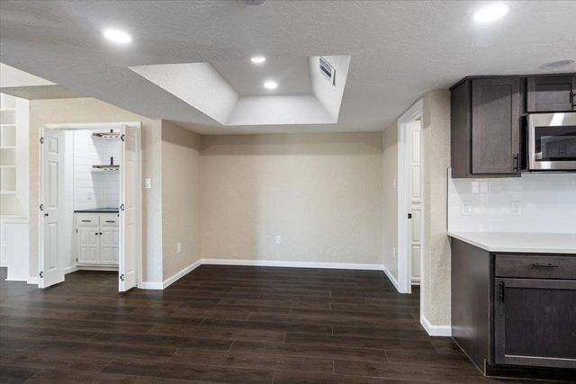 1405 NW Keystone Dr, Lawton, OK 73505