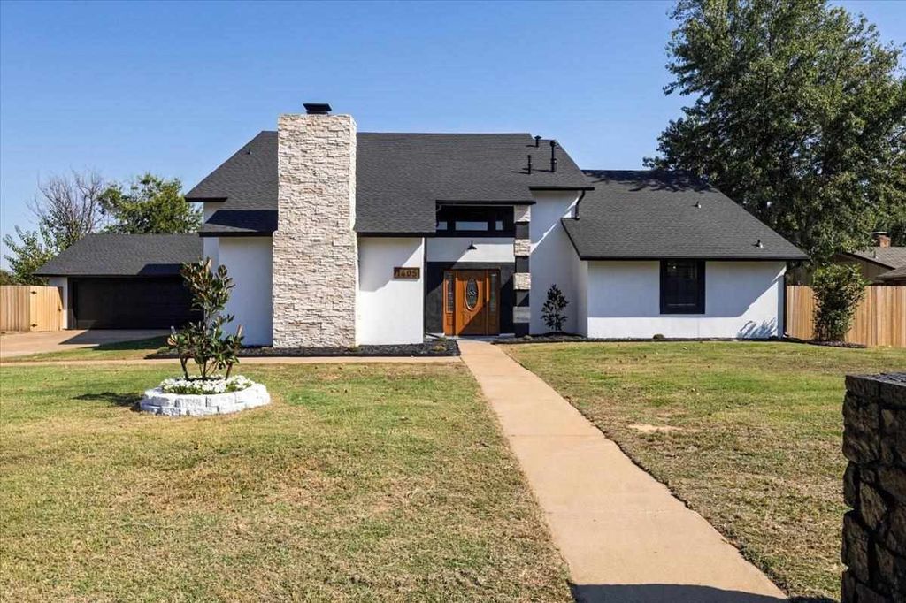 1405 NW Keystone Dr, Lawton, OK 73505