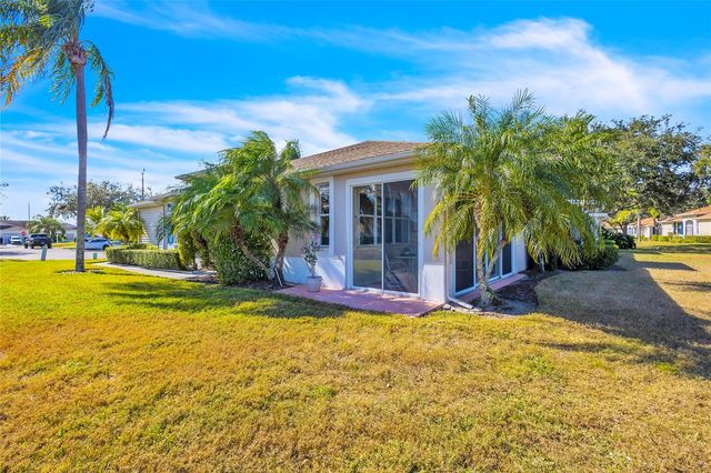 1006 RADISON LAKE DRIVE 6, Sun City Center, FL 33573