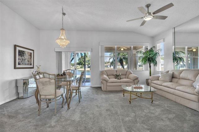 1006 RADISON LAKE DRIVE 6, Sun City Center, FL 33573