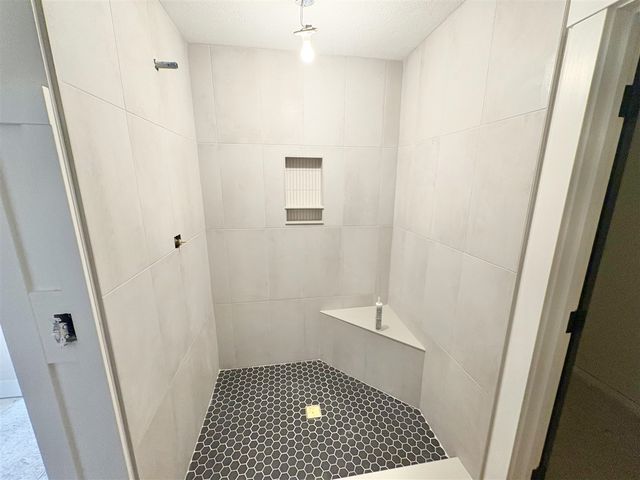 8326 Kettle Hill Court, Alto, MI 49302