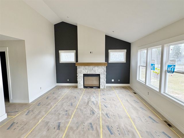 8326 Kettle Hill Court, Alto, MI 49302