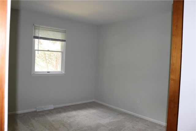 3500 Lafayette Drive, Bethlehem Twp, PA 18020