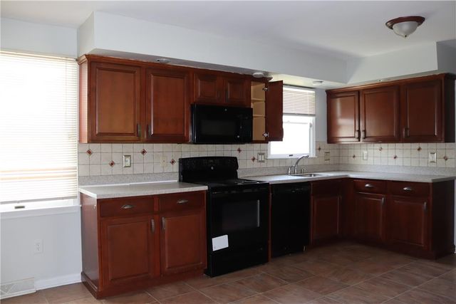 3500 Lafayette Drive, Bethlehem Twp, PA 18020