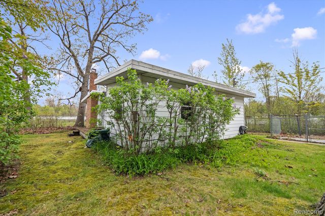 3332 Horrell Court, Fenton Charter Township, MI 48430