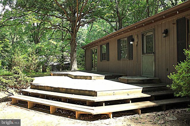 365 HILLCREST RD, Edinburg, VA 22824