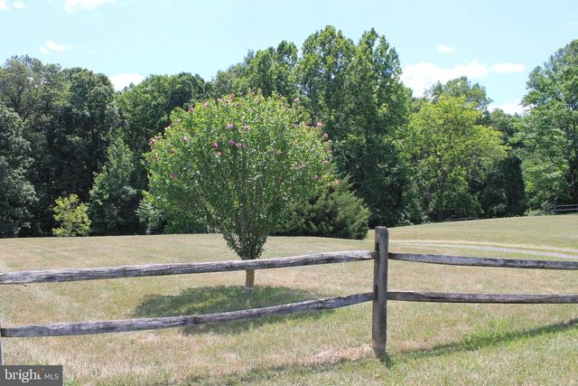 365 HILLCREST RD, Edinburg, VA 22824