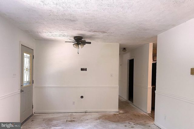 365 HILLCREST RD, Edinburg, VA 22824