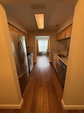 111 Fieldcrest Street 104, Ann Arbor, MI 48103