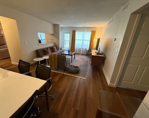 111 Fieldcrest Street 104, Ann Arbor, MI 48103