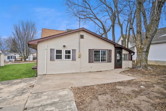 506 Cass Street, Adair, IA 50002