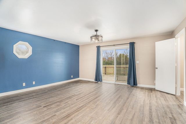 4314 W Hickory Road, Hickory Corners, MI 49060