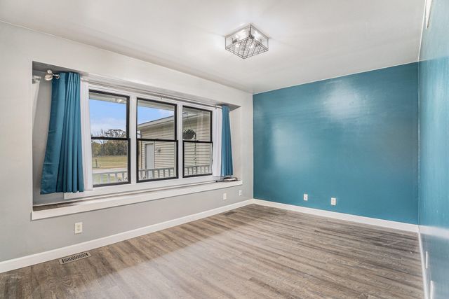 4314 W Hickory Road, Hickory Corners, MI 49060