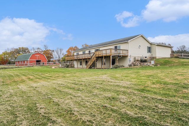 4314 W Hickory Road, Hickory Corners, MI 49060